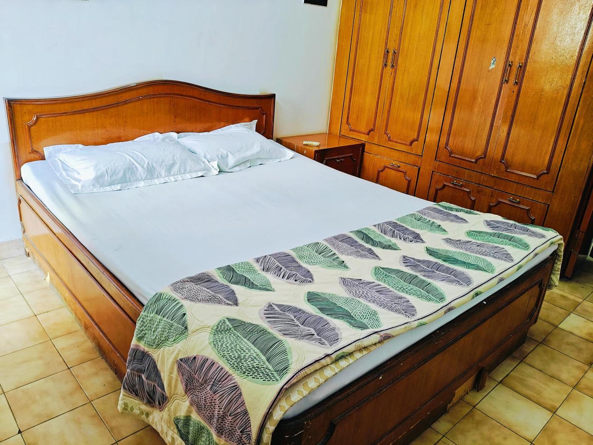 Kiara Home Stays Waranasi Zewnętrze zdjęcie