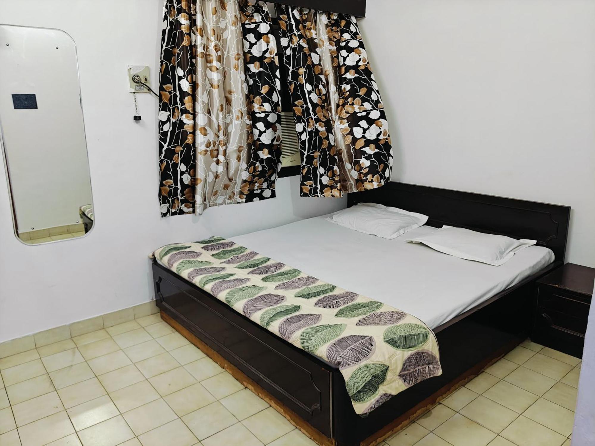 Kiara Home Stays Waranasi Zewnętrze zdjęcie